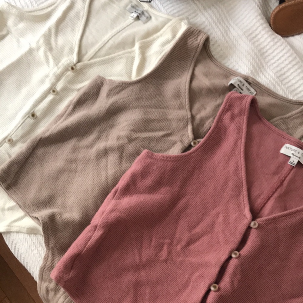 Texture & Thread Button-Front Tie Tank Top